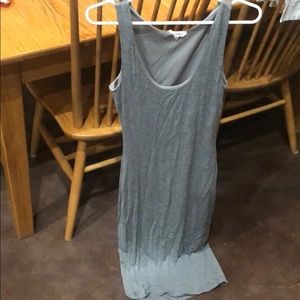 Women’s maxi dress